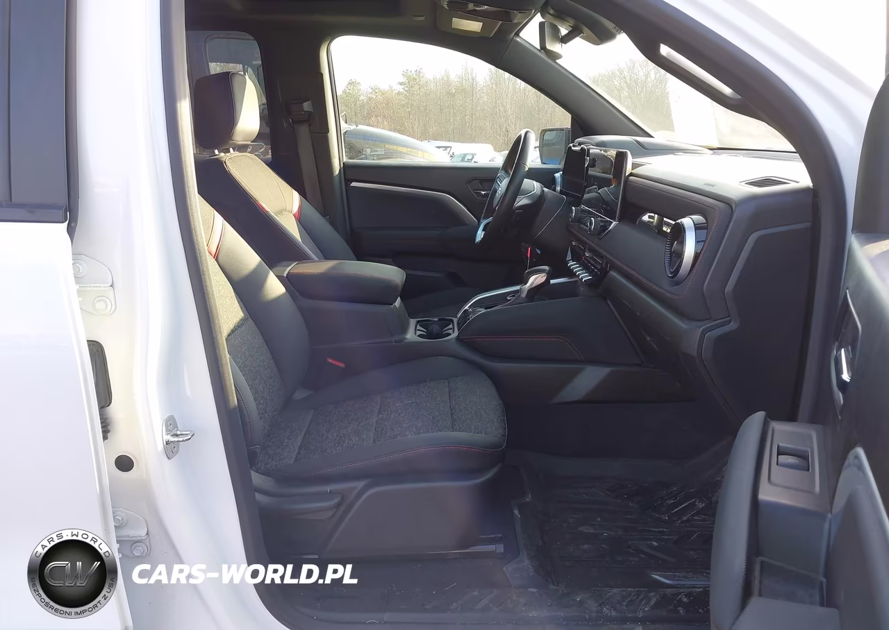 2023 Chevrolet Colorado Z71 VIN:1GCPTDEK8P1204167 - 5