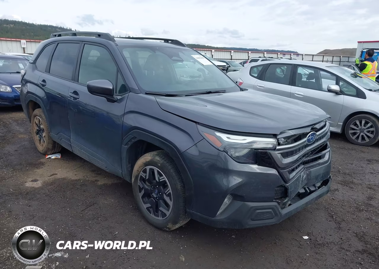 2025 Subaru Forester Premium