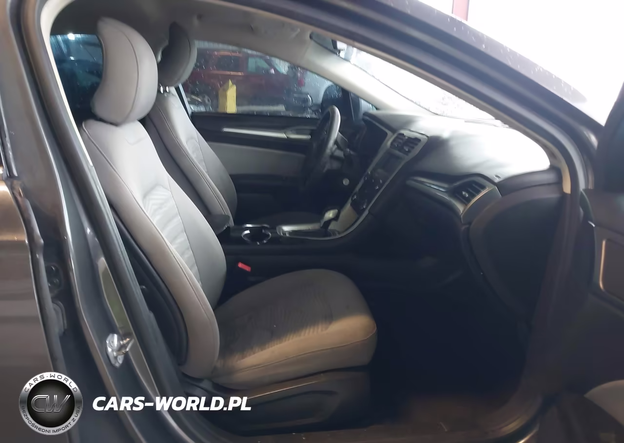 2016 Ford Fusion S VIN:3FA6P0G79GR274273 - 5