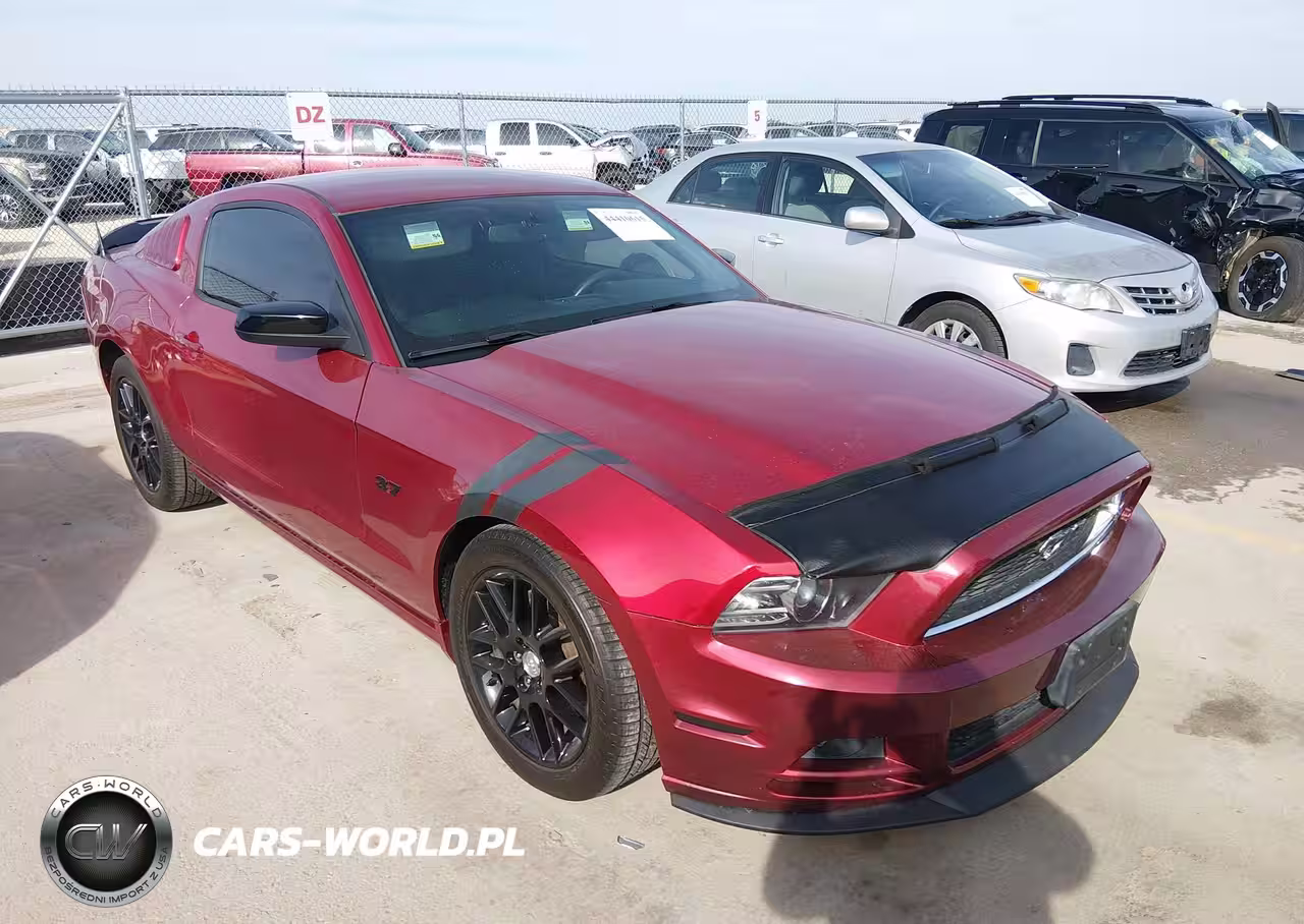 2014 Ford Mustang V6