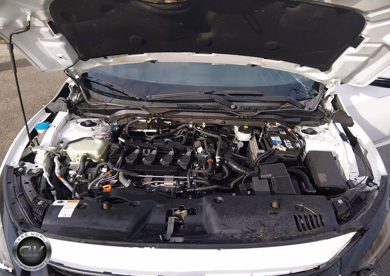 2021 Honda Civic Touring VIN:19XFC1F93ME002481 - 10