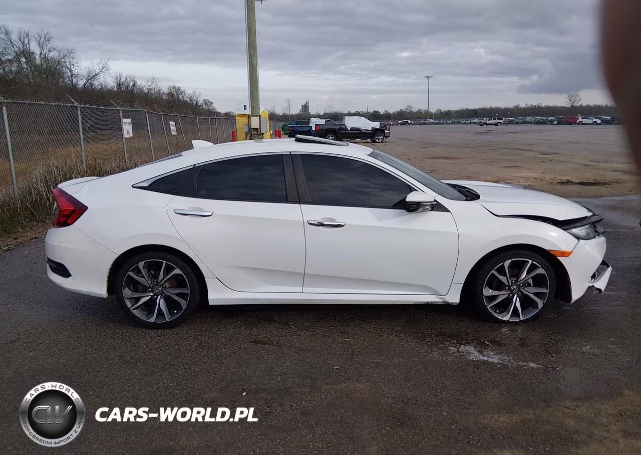 2021 Honda Civic Touring VIN:19XFC1F93ME002481 - 12