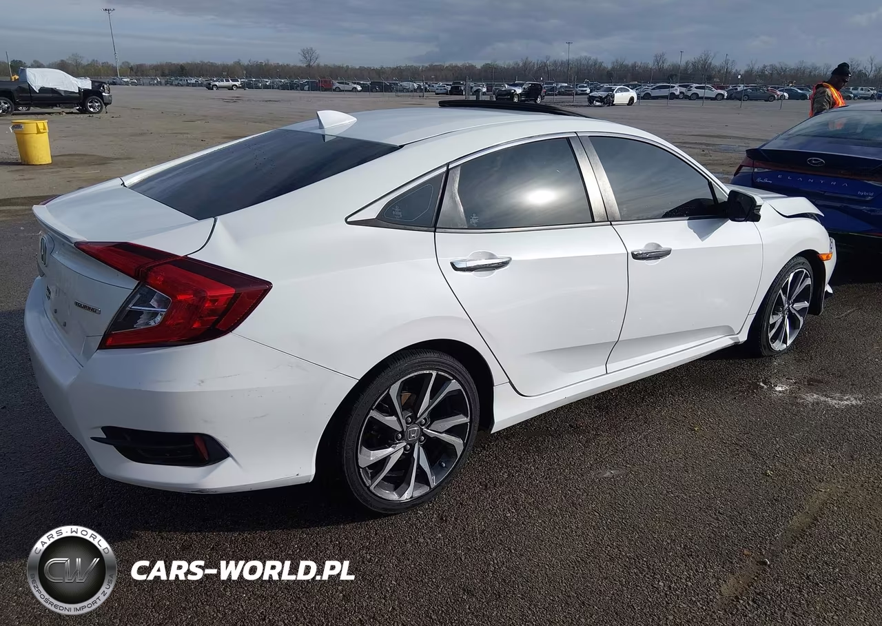 2021 Honda Civic Touring VIN:19XFC1F93ME002481 - 4