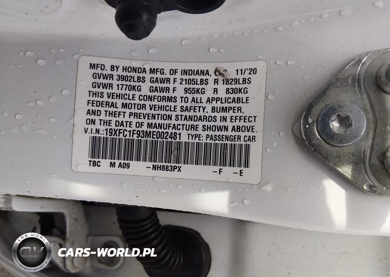 2021 Honda Civic Touring VIN:19XFC1F93ME002481 - 9