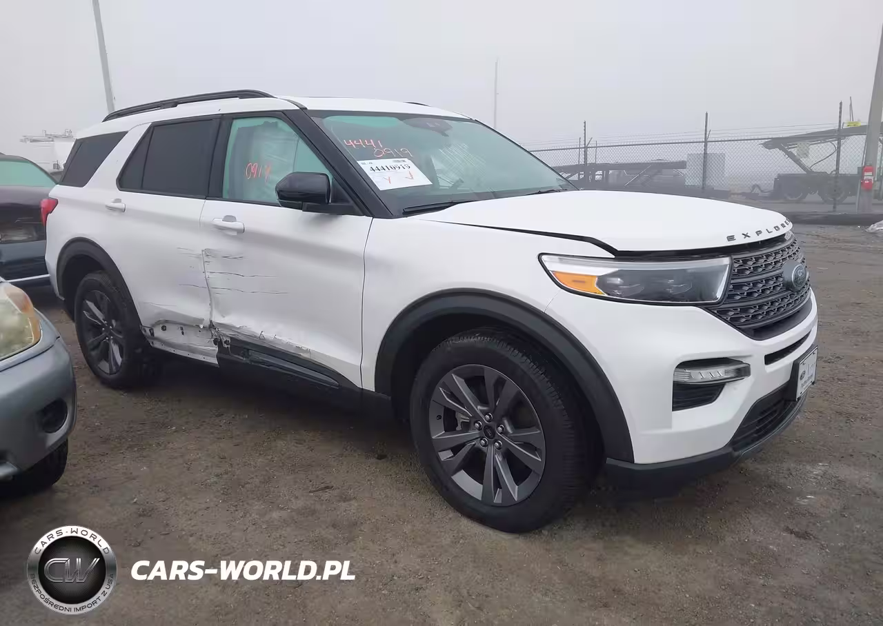2022 Ford Explorer Xlt