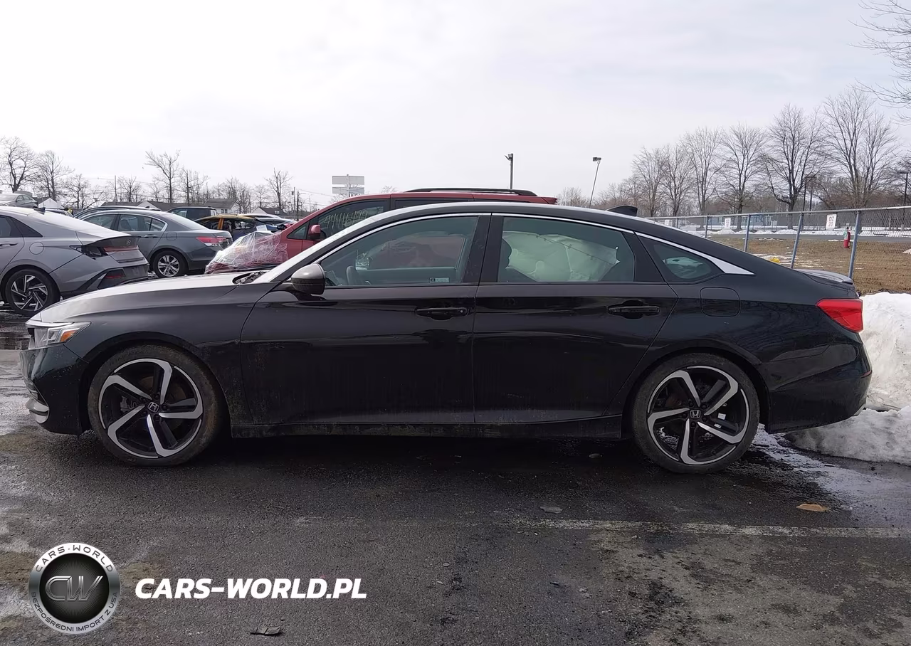 2018 Honda Accord Sport VIN:1HGCV1E39JA207751 - 14