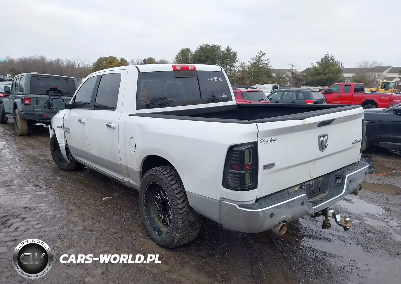 2013 Ram 1500 Laramie VIN:1C6RR7NT1DS638168 - 3