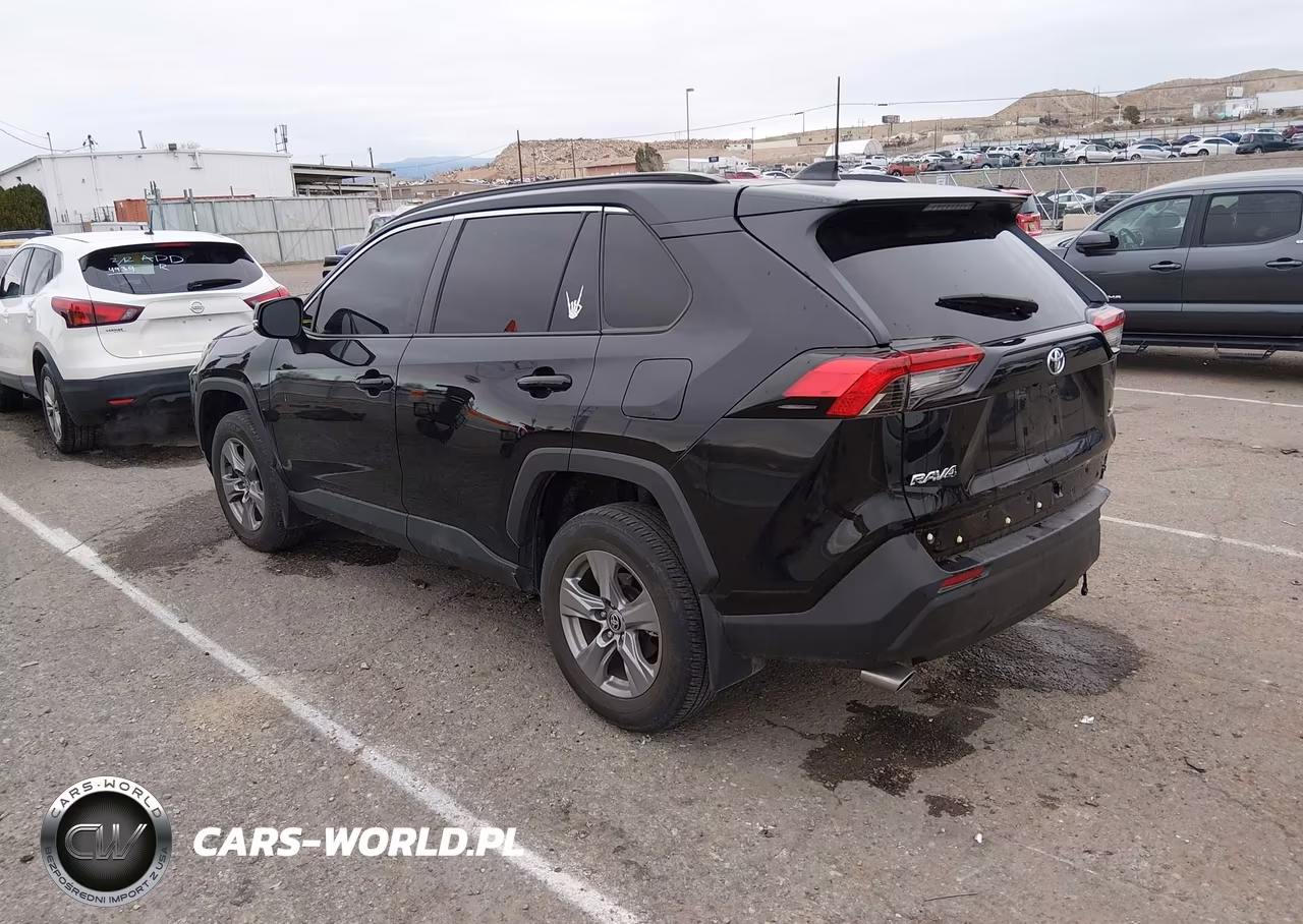 2024 Toyota Rav4 Xle VIN:2T3W1RFV8RC263314 - 3