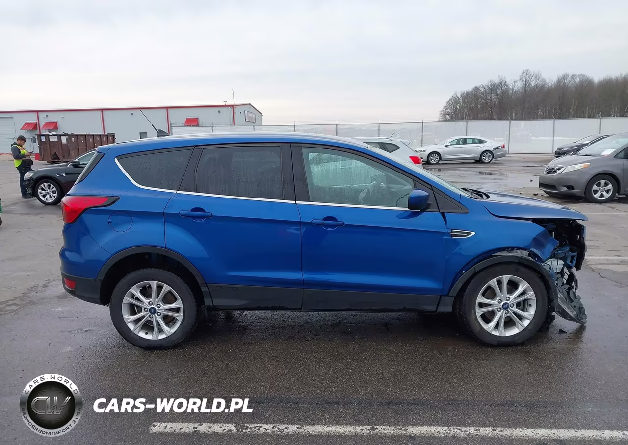 2019 Ford Escape Se VIN:1FMCU0GD6KUA44053 - 13