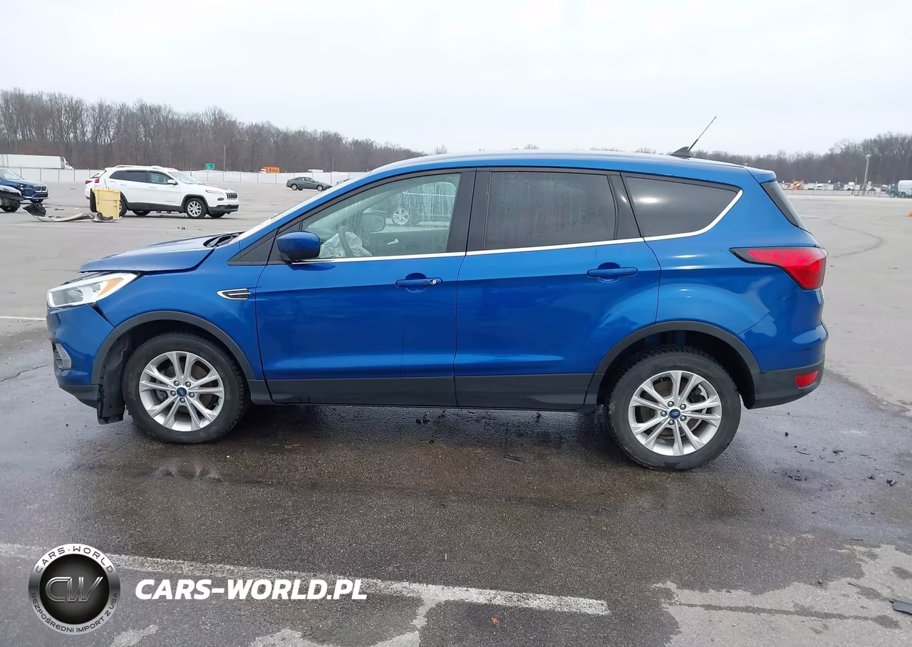 2019 Ford Escape Se VIN:1FMCU0GD6KUA44053 - 14