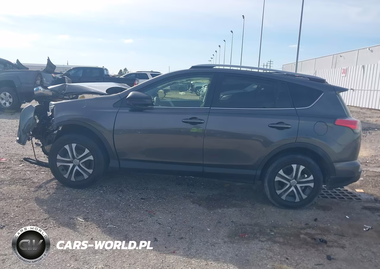 2018 Toyota Rav4 Le VIN:JTMZFREV1JJ187484 - 15