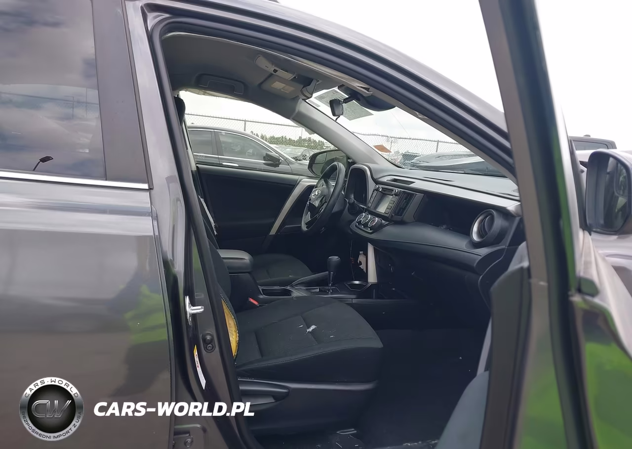 2018 Toyota Rav4 Le VIN:JTMZFREV1JJ187484 - 5