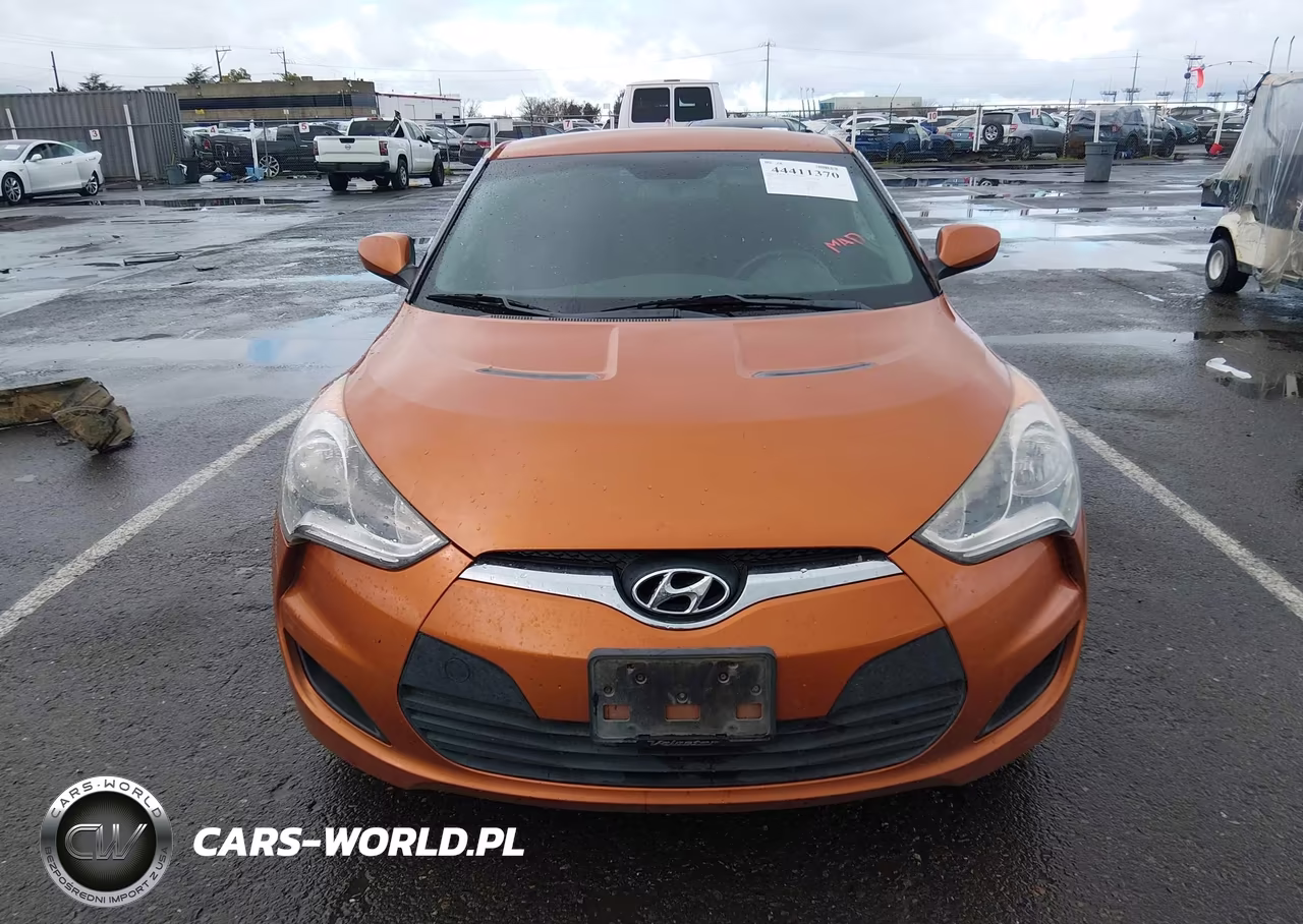 2013 Hyundai Veloster Base W-Black VIN:KMHTC6AD1DU168068 - 6