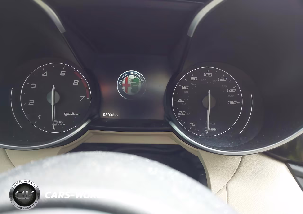 2017 Alfa Romeo Giulia Ti Awd VIN:ZARFAEEN9H7535880 - 7
