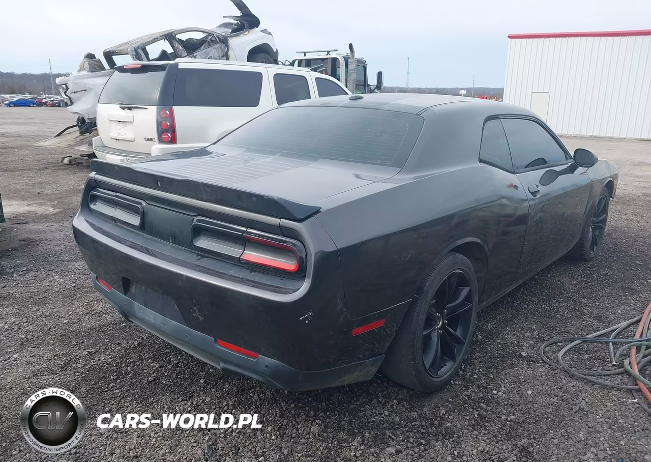 2016 Dodge Challenger Sxt VIN:2C3CDZAG7GH164700 - 4