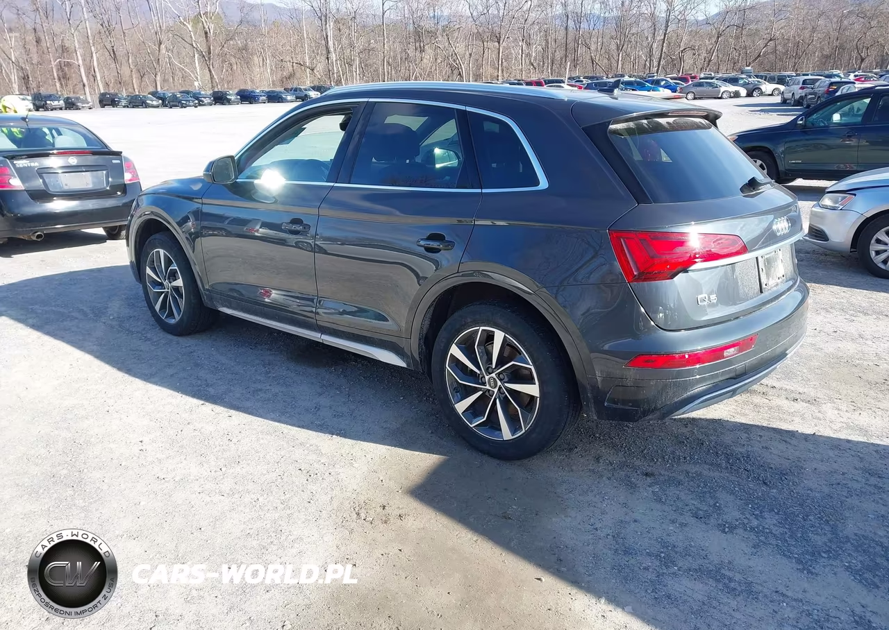 2021 Audi Q5 Premium 45 Tfsi Quattro S Tronic VIN:WA1AAAFY3M2004472 - 3