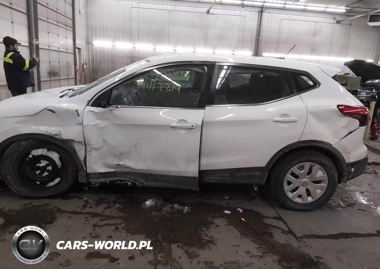 2019 Nissan Rogue Sport S VIN:JN1BJ1CR3KW311608 - 15