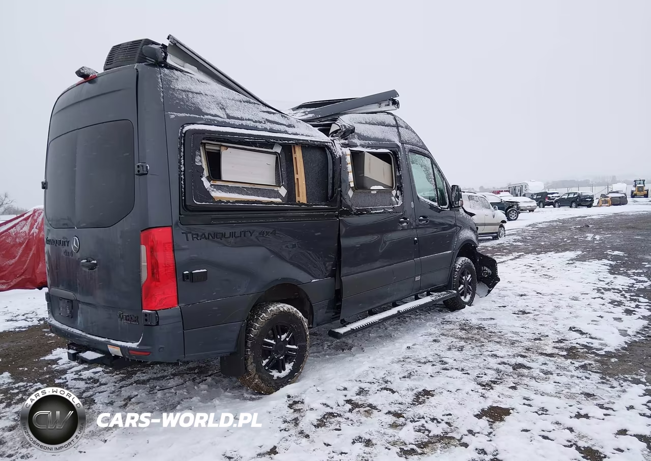 2022 Mercedes Benz Sprinter 2500 VIN:W1X4EBVY7NP492750 - 4