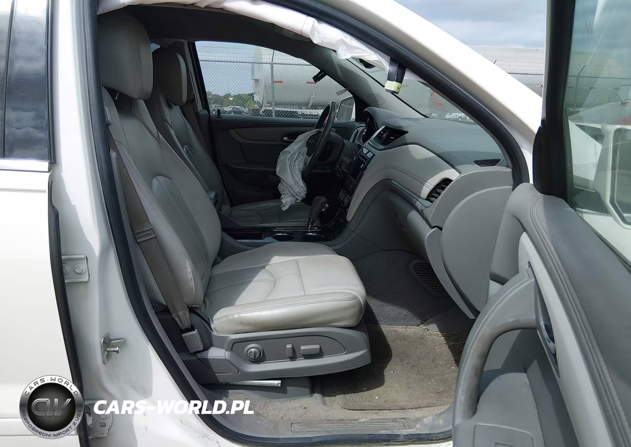 2015 Chevrolet Traverse 2Lt VIN:1GNKRHKD1FJ205608 - 5