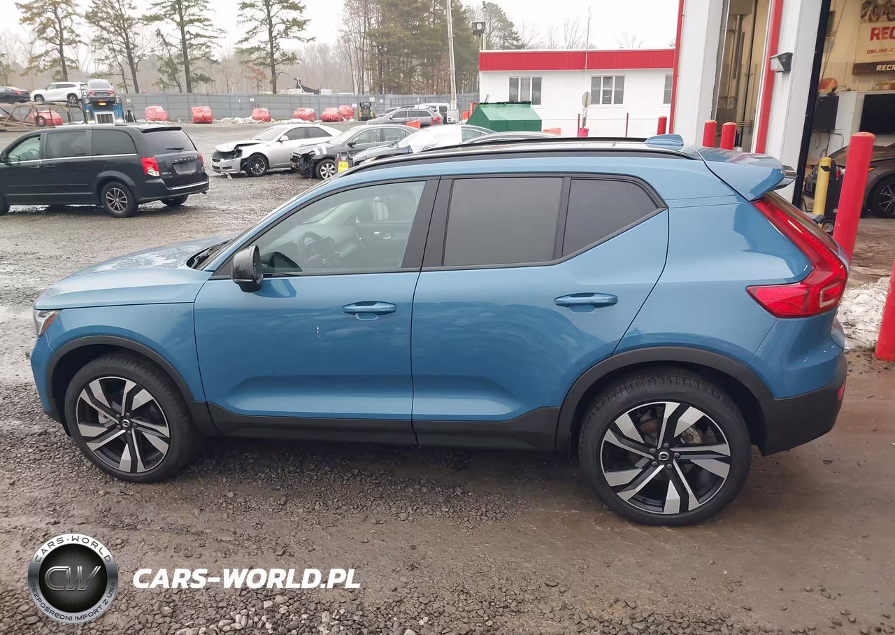 2024 Volvo Xc40 B5 Ultimate Dark Theme VIN:YV4L12UM1R2357723 - 14
