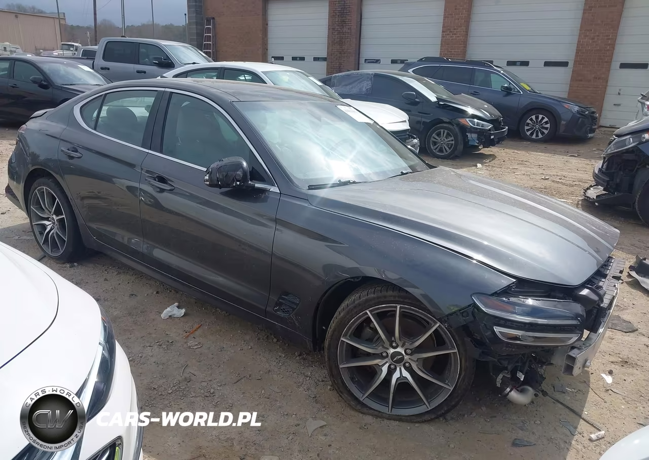 2022 Genesis G70 2.0T Rwd