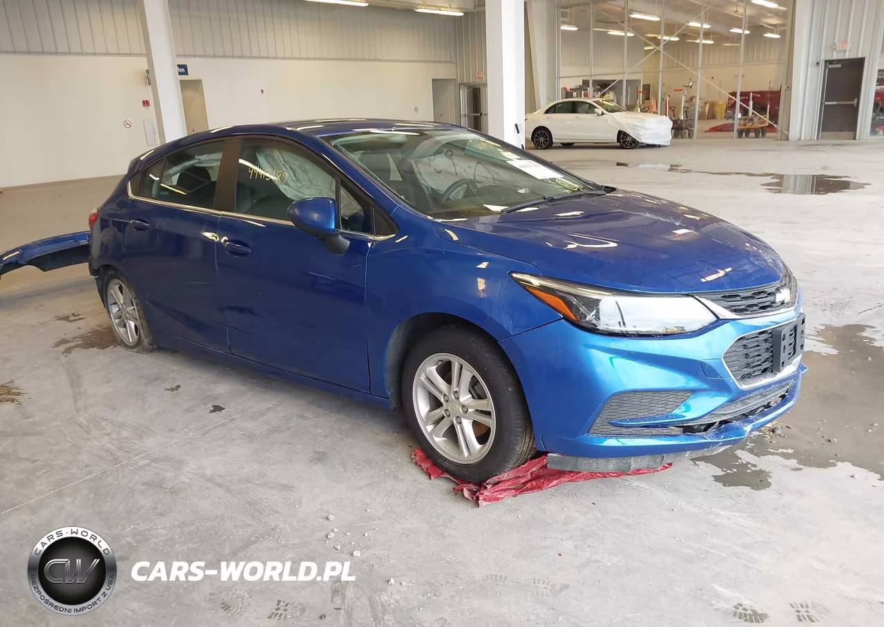 2017 Chevrolet Cruze Lt Auto – zdjęcie 1 z 21