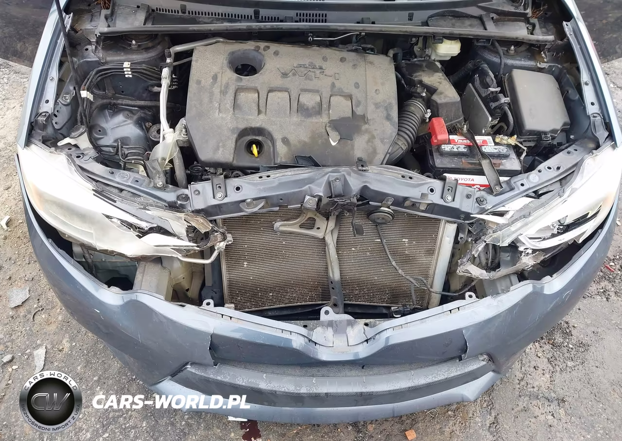 2015 Toyota Corolla L VIN:5YFBURHE0FP361440 - 10