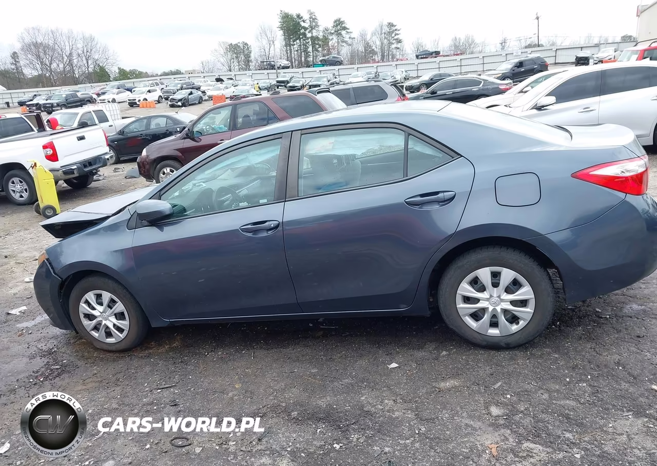 2015 Toyota Corolla L VIN:5YFBURHE0FP361440 - 14