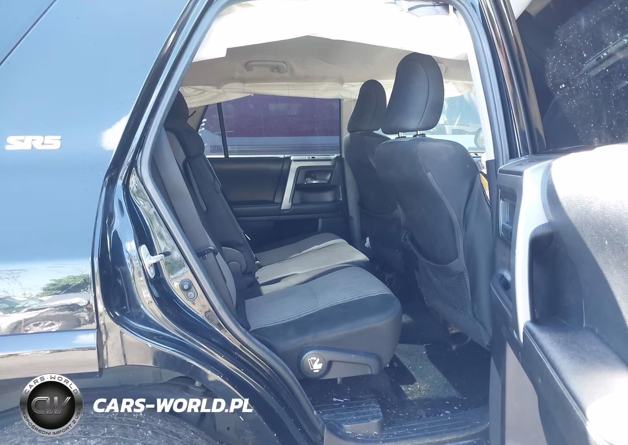 2022 Toyota 4Runner Sr5 VIN:JTEMU5JR6N6076807 - 8