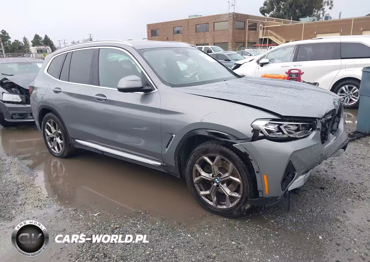 2023 BMW X3 xDrive30I
