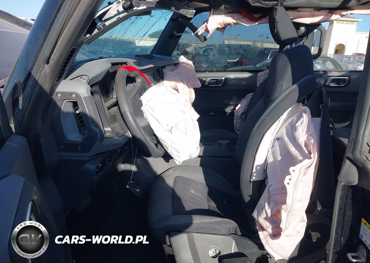 2022 Ford Bronco VIN:1FMEE5BPXNLA96025 - 5