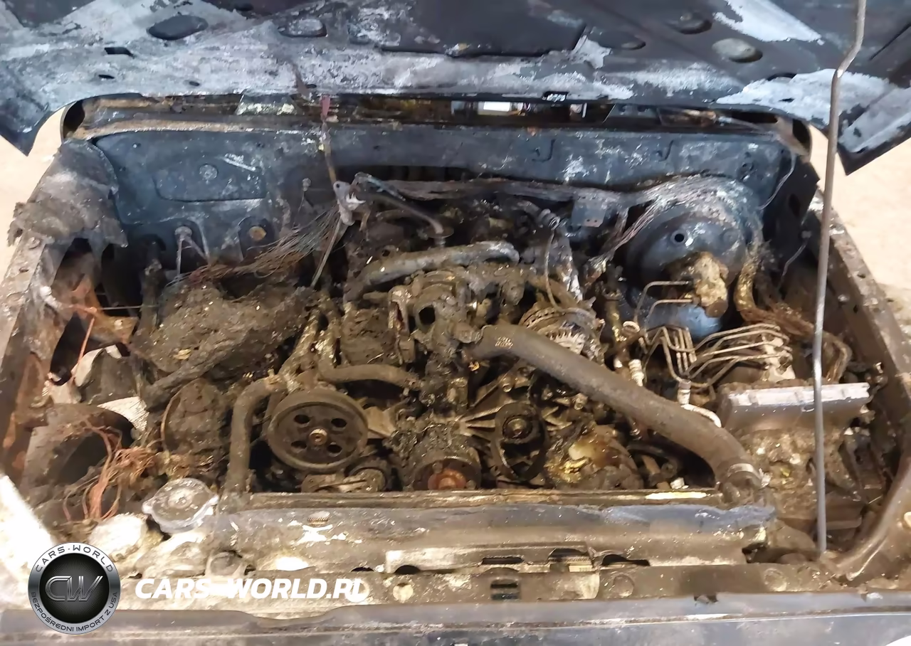 2010 Jeep Wrangler Unlimited Sahara VIN:1J4BA5H15AL207882 - 6