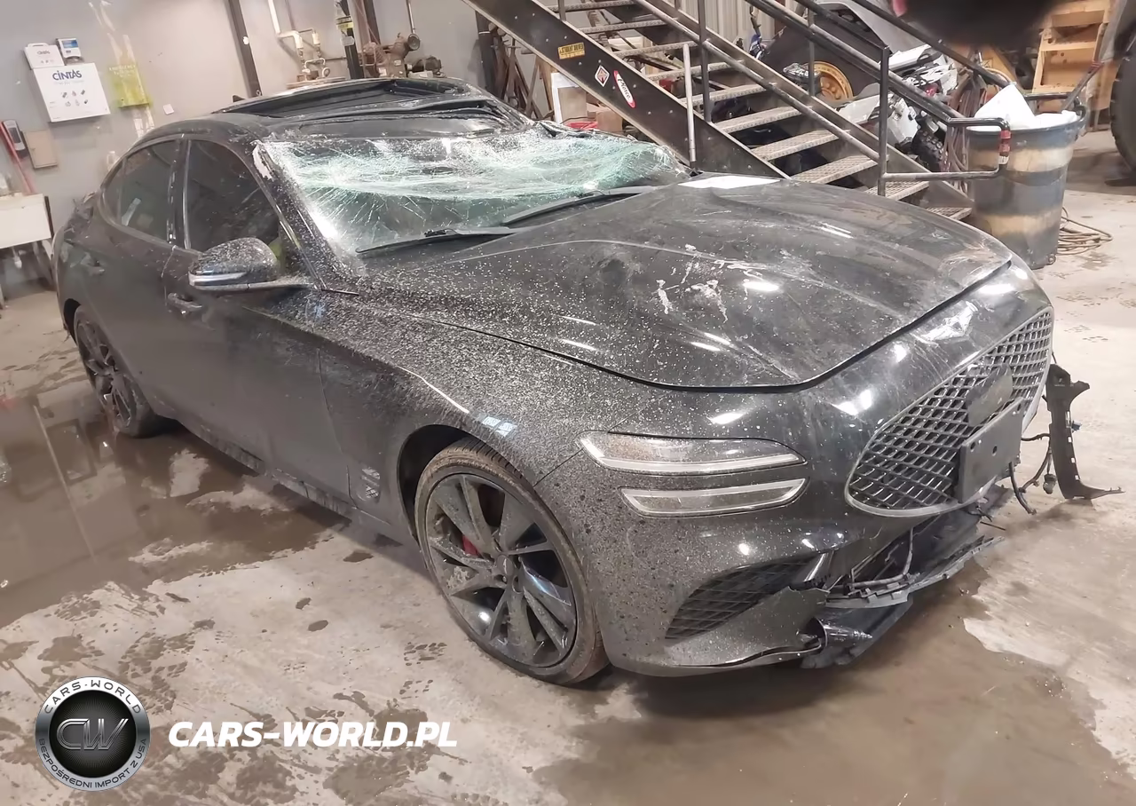 2022 Genesis G70 3.3T Awd