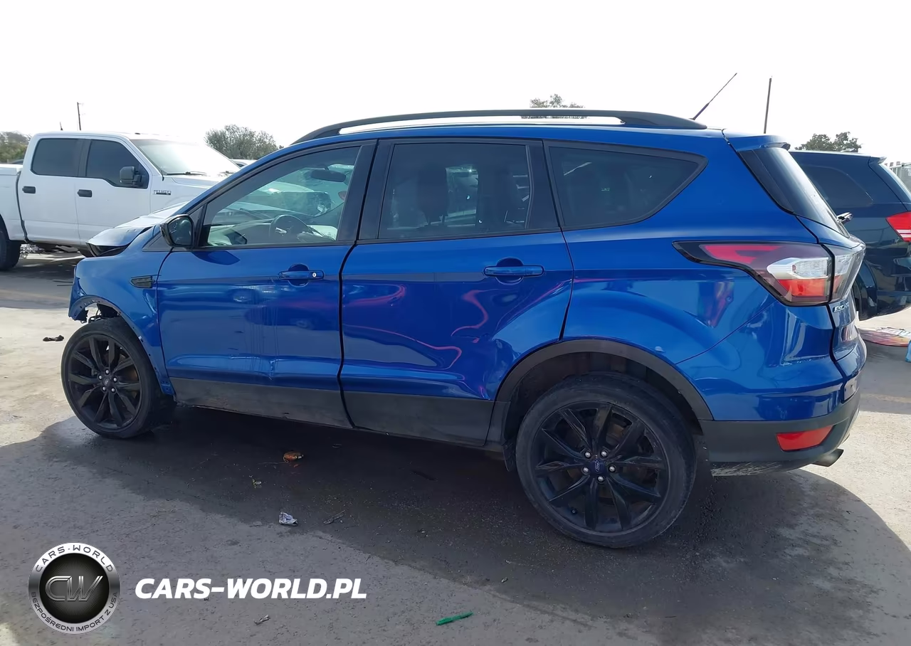 2018 Ford Escape Se VIN:1FMCU0GD6JUD28863 - 15