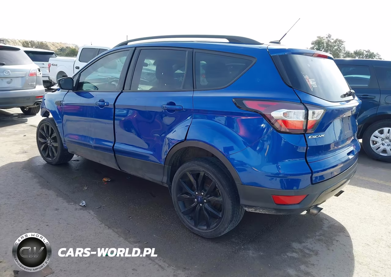 2018 Ford Escape Se VIN:1FMCU0GD6JUD28863 - 3