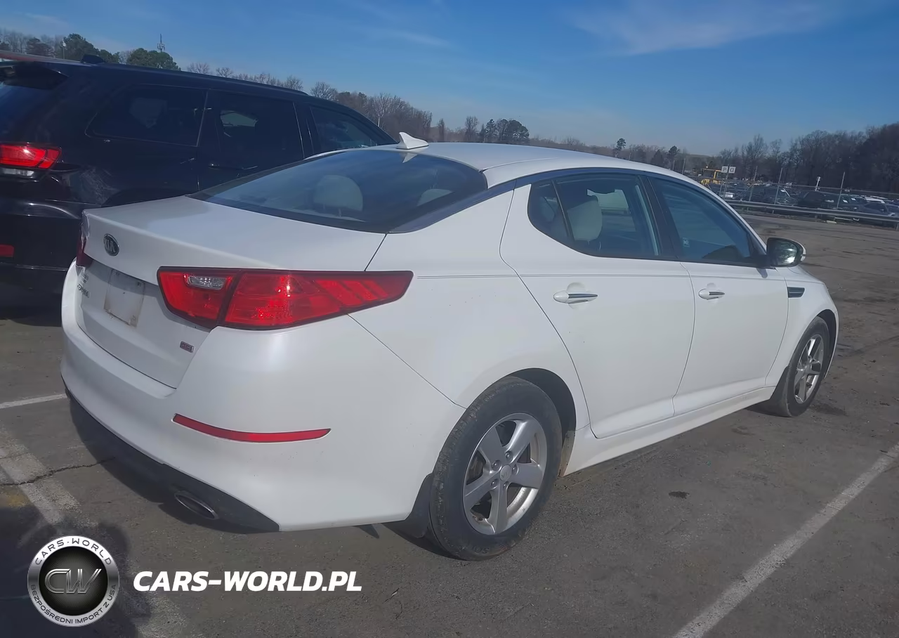 2015 Kia Optima Lx VIN:5XXGM4A78FG515728 - 4