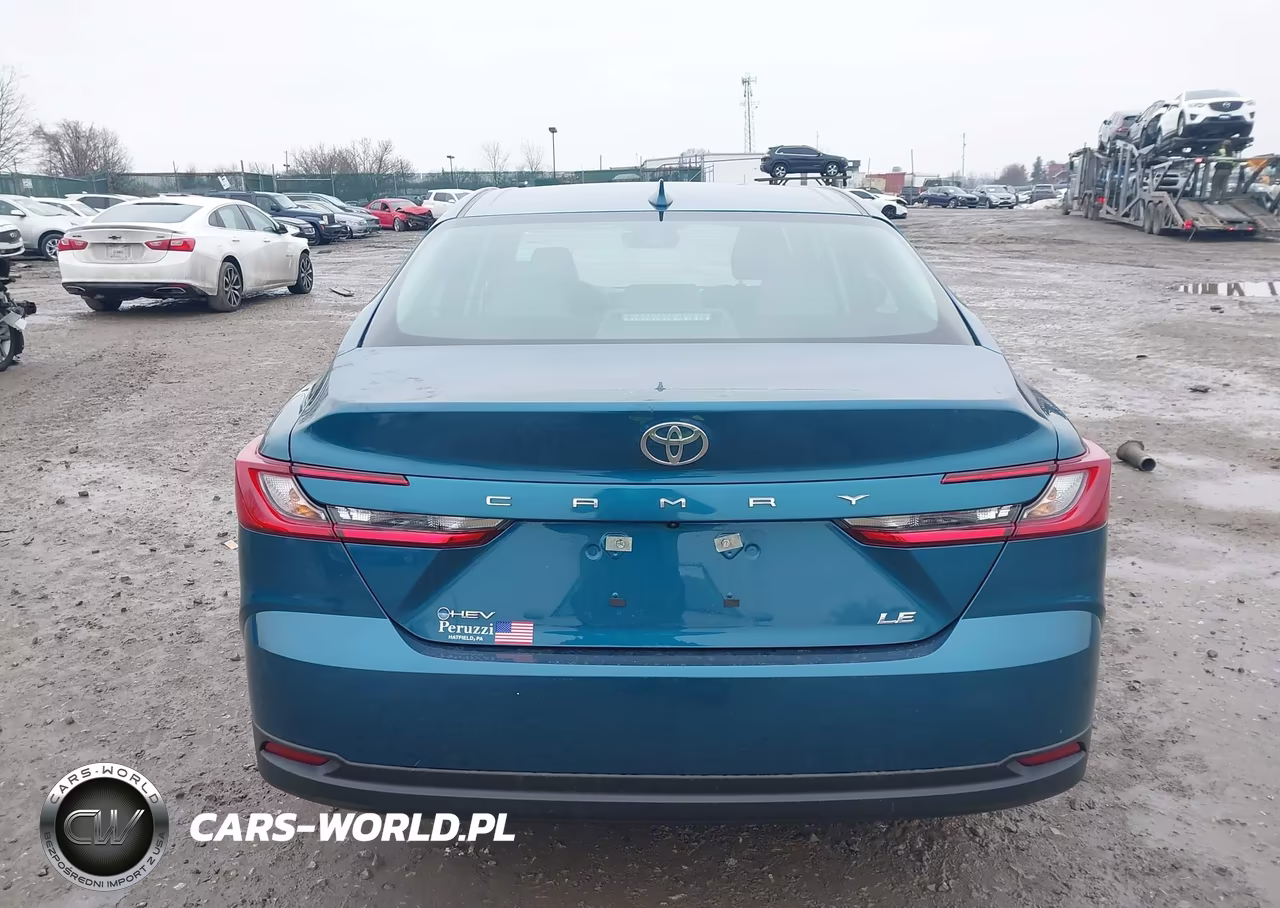 2025 Toyota Camry Le VIN:4T1DAACK9SU646243 - 15