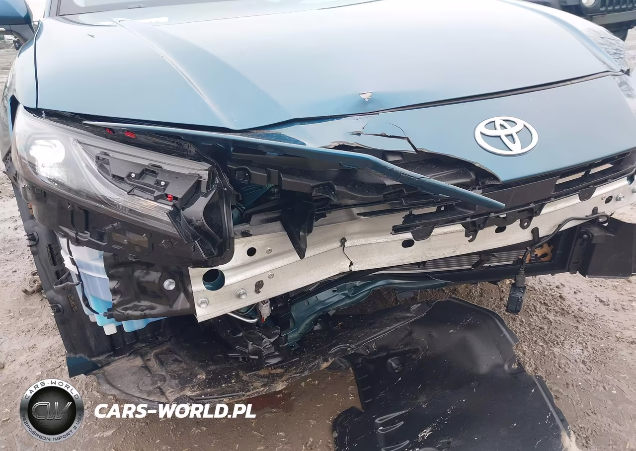 2025 Toyota Camry Le VIN:4T1DAACK9SU646243 - 16