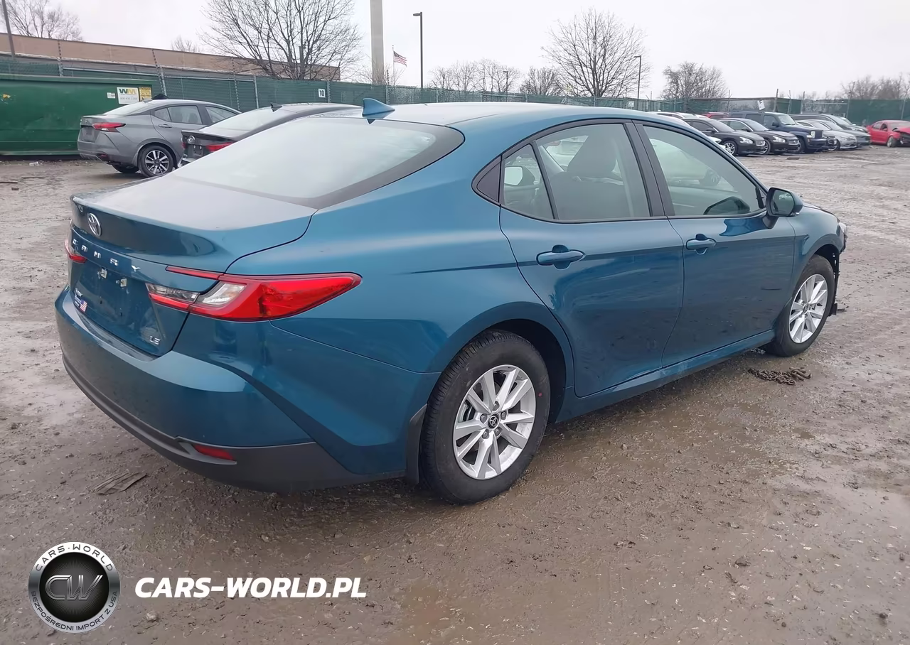 2025 Toyota Camry Le VIN:4T1DAACK9SU646243 - 4