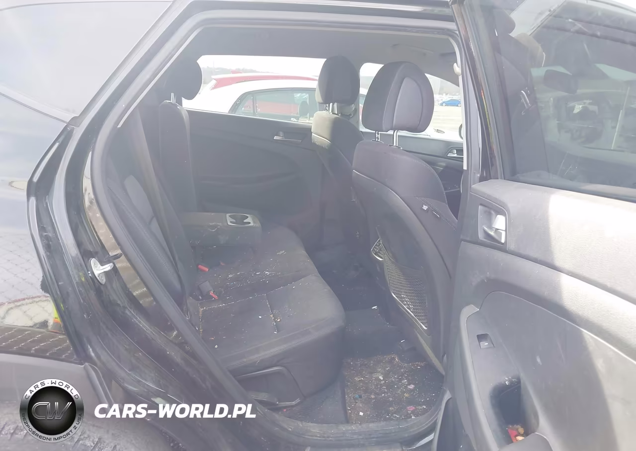 2017 Hyundai Tucson Sport VIN:KM8J33A25HU583081 - 8