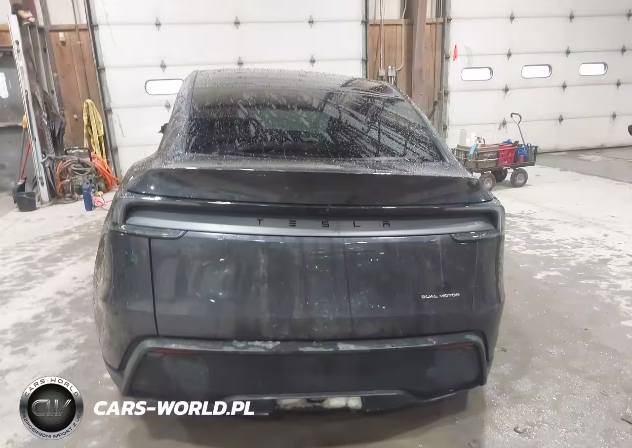2026 Tesla Model Y Long Range Launch Series-Premium All-Wheel Drive VIN:7SAYGDEE3TF437249 - 16