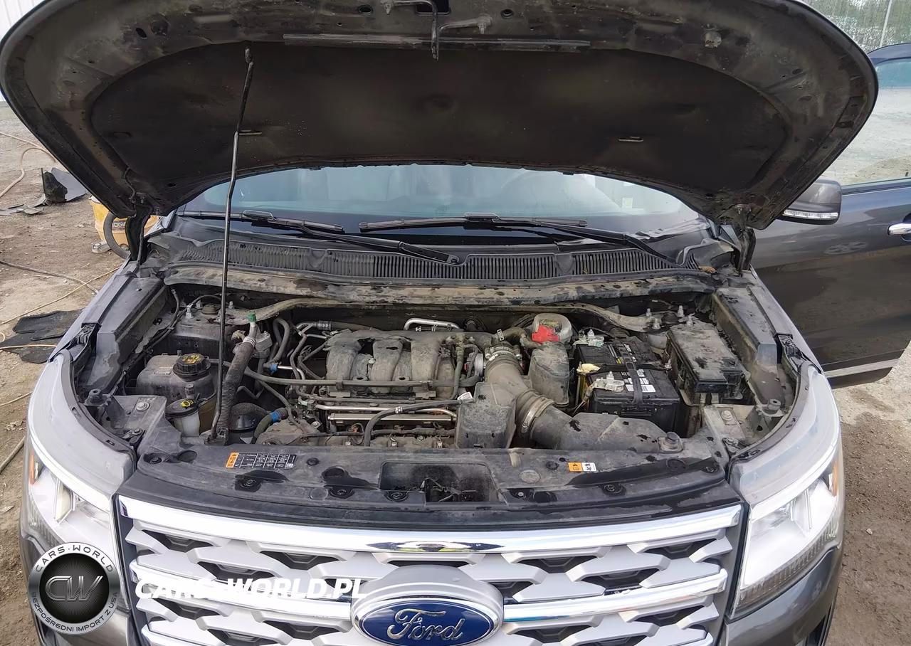 2018 Ford Explorer Limited VIN:1FM5K7F86JGB35204 - 10