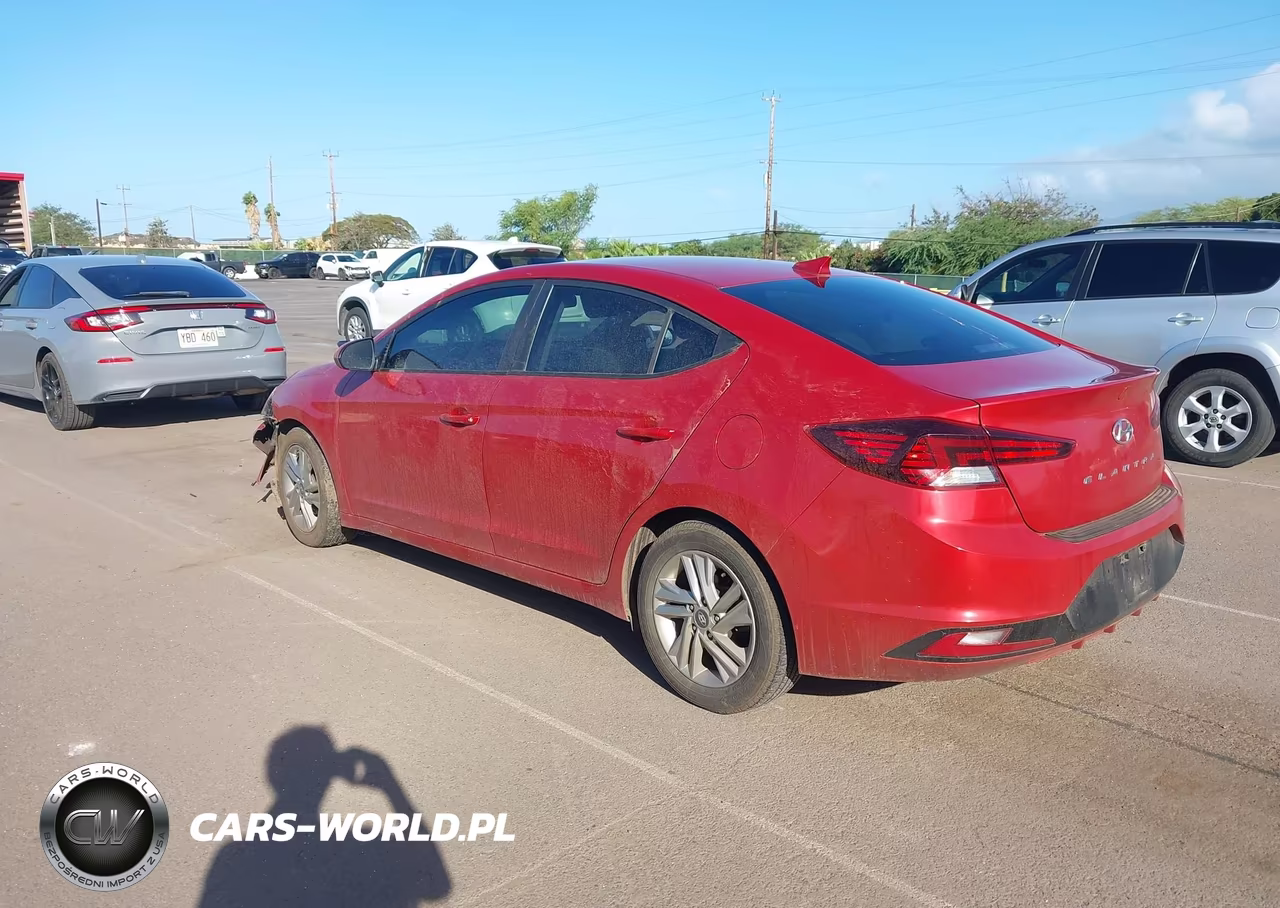 2020 Hyundai Elantra Sel VIN:5NPD84LF2LH512156 - 3
