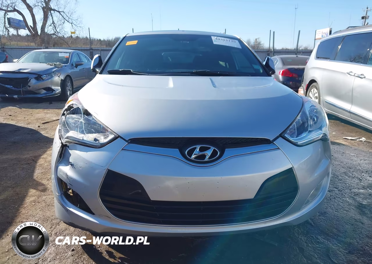 2017 Hyundai Veloster Value Edition VIN:KMHTC6AD9HU324086 - 12