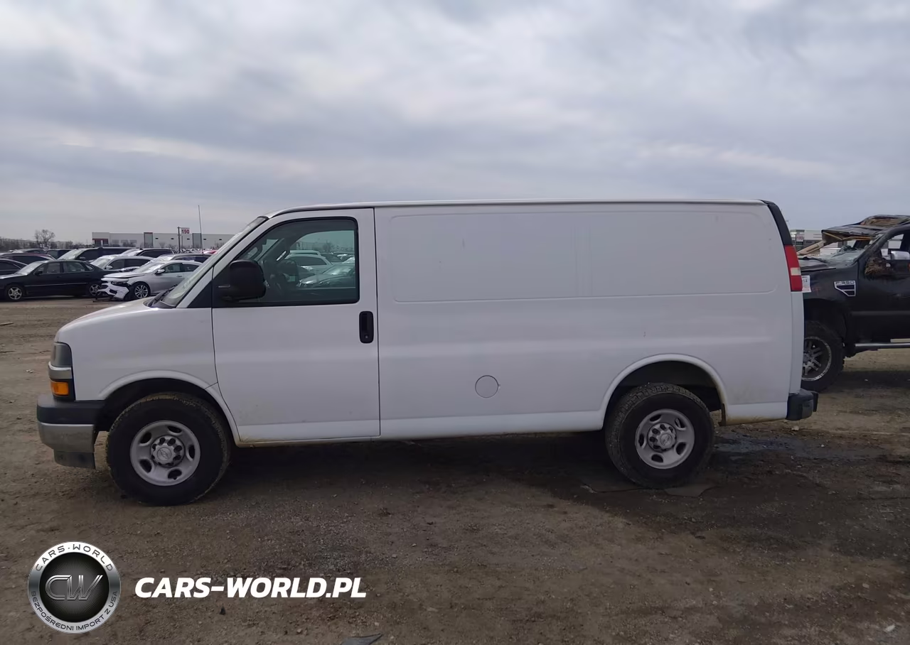 2018 Chevrolet Express 2500 Work Van VIN:1GCWGAFG1J1908517 - 14