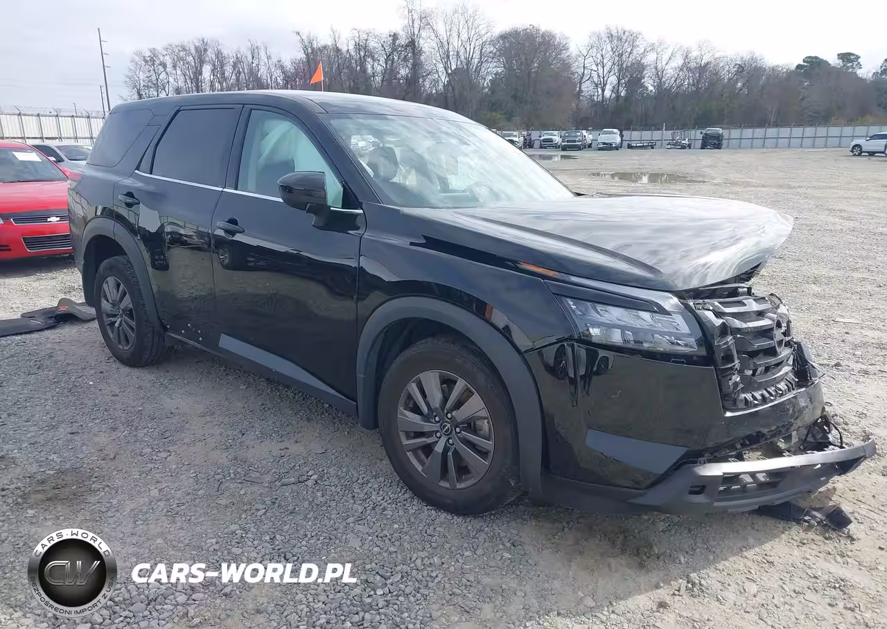 2024 Nissan Pathfinder S Fwd