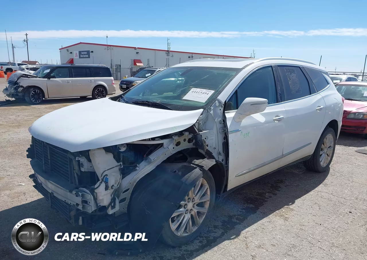 2018 Buick Enclave Essence VIN:5GAEVAKWXJJ224114 - 2