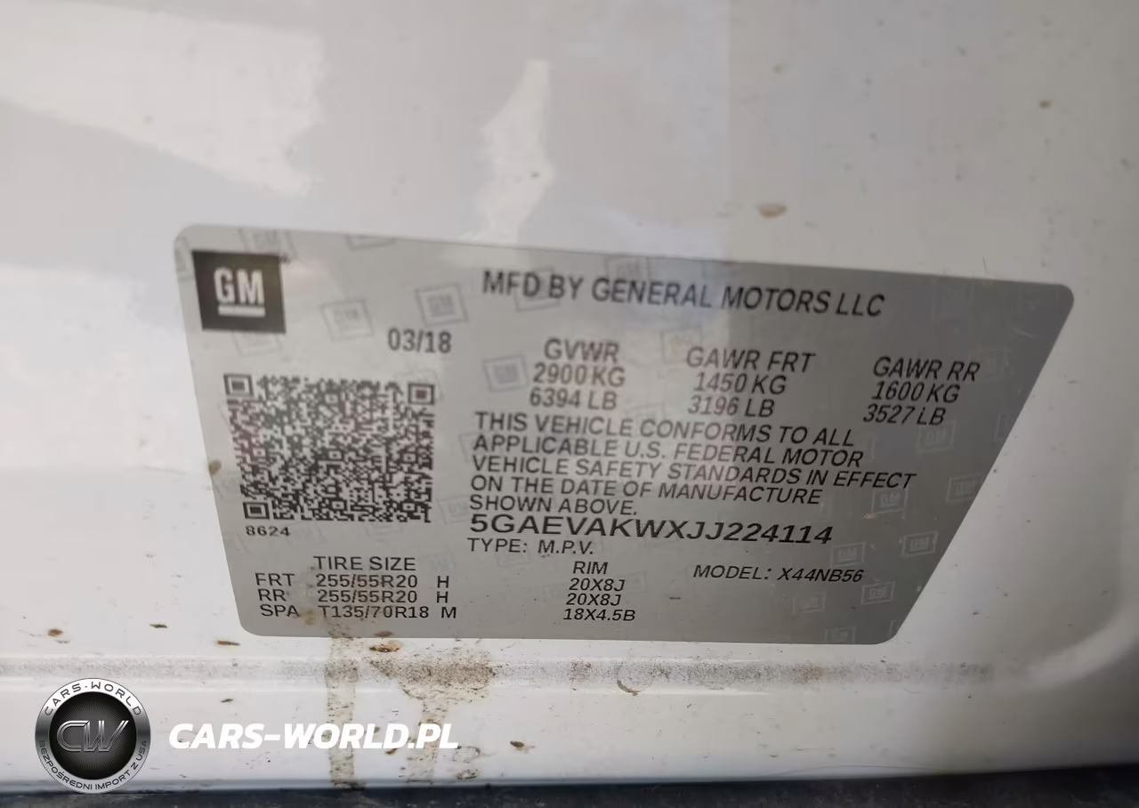 2018 Buick Enclave Essence VIN:5GAEVAKWXJJ224114 - 9