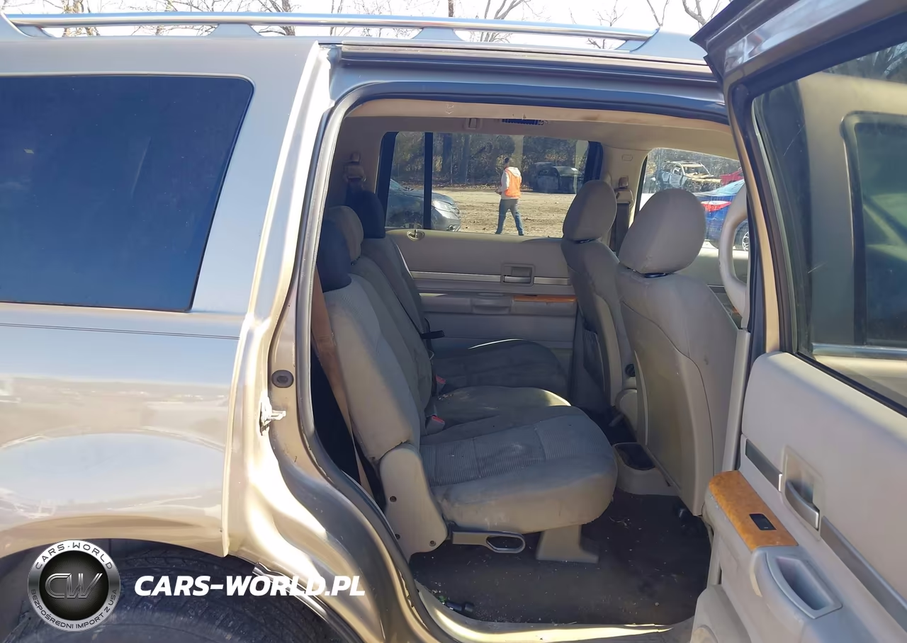 2007 Chrysler Aspen Limited VIN:1A8HW58N67F556019 - 8