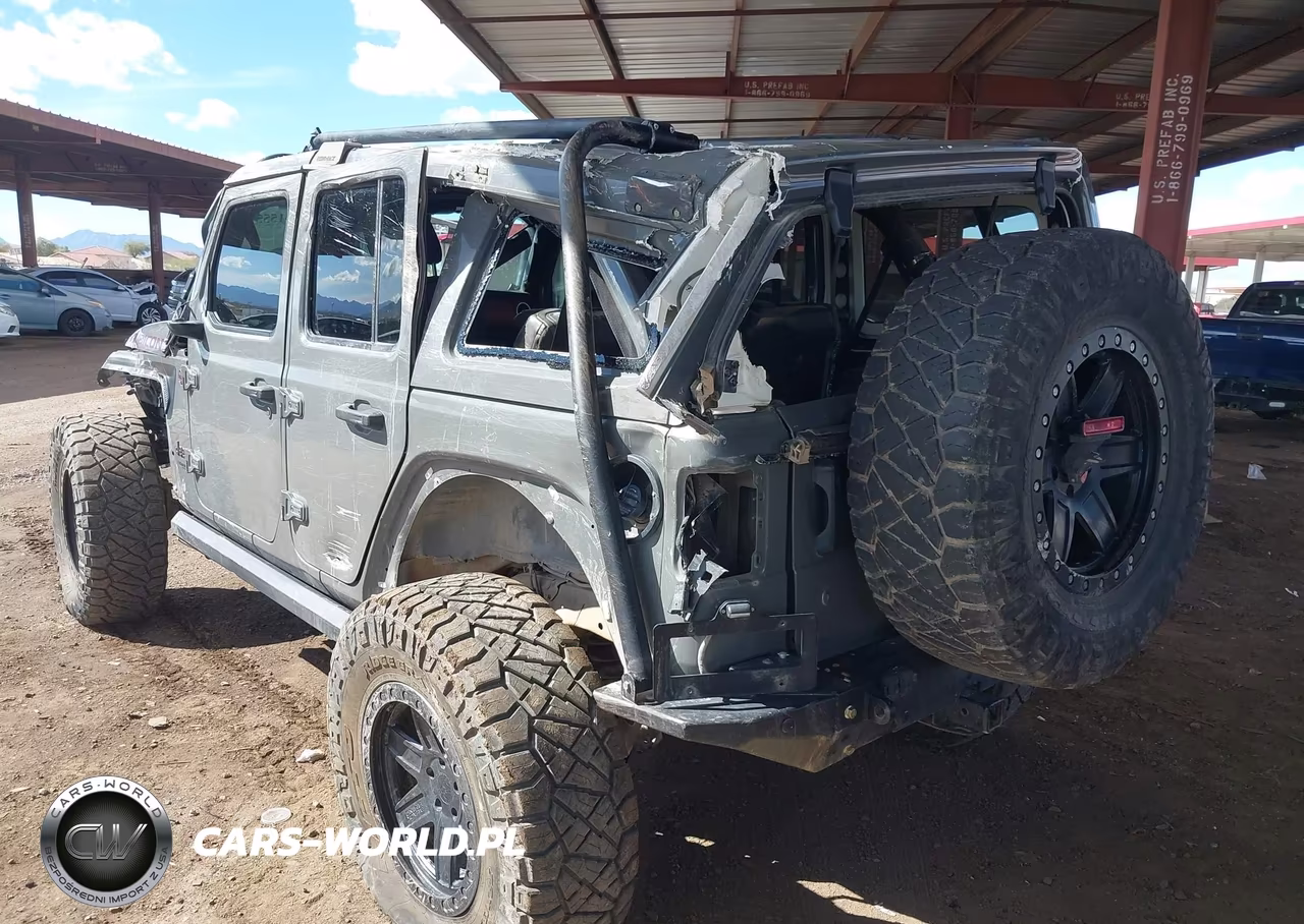 2020 Jeep Wrangler Unlimited Rubicon 4X4 VIN:1C4HJXFG4LW186656 - 3